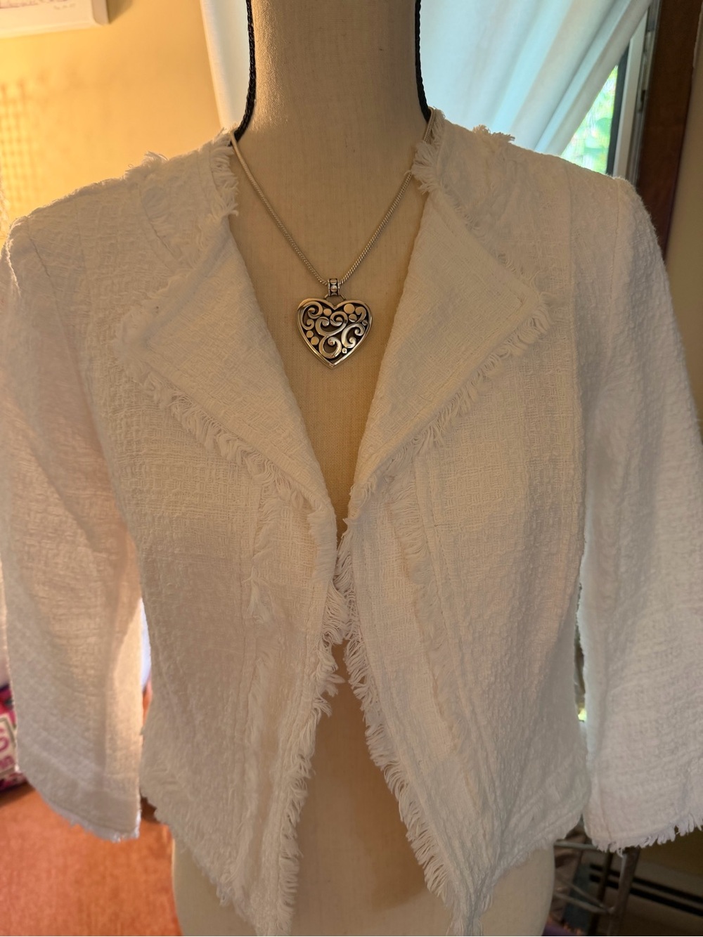 White House Black Market White Textured Cropped Blazer/Jacket w/ Fringe Detail